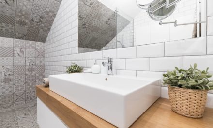 Rénover votre salle de bain avec des stickers carrelage